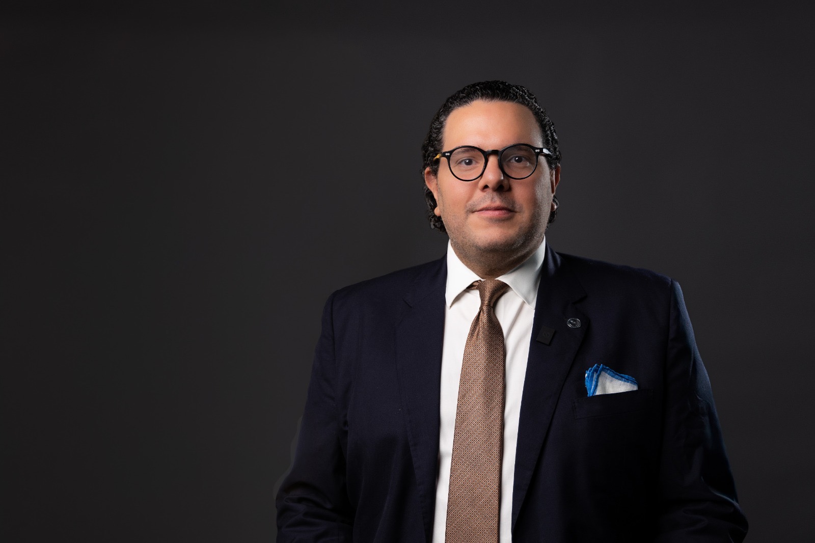 *Abinader designa a Víctor Cedeño Brea como nuevo superintendente de Bancos*