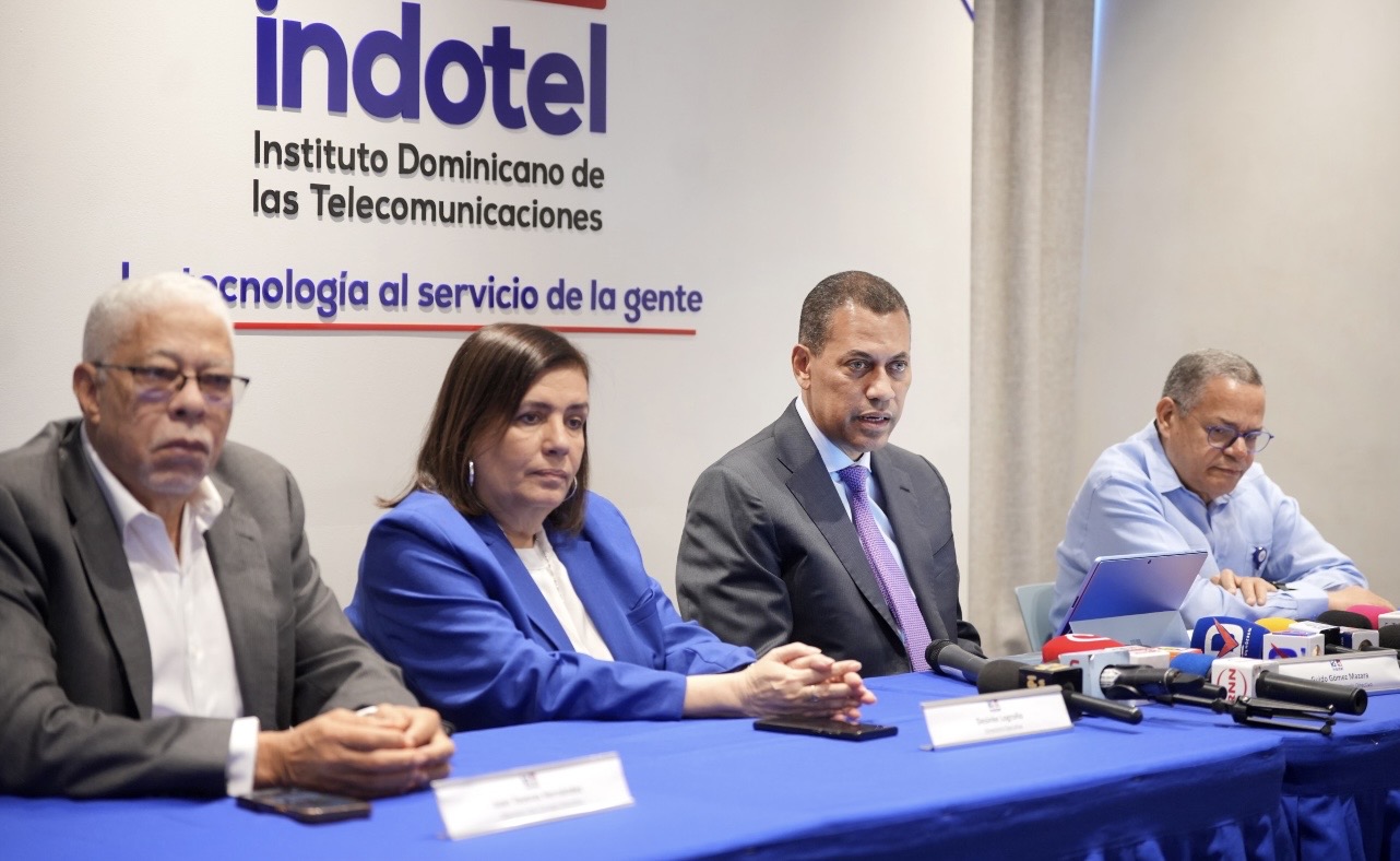 Indotel adjudica a Viettel y Claro Dominicana bloquesde frecuencias del espectro radioeléctrico